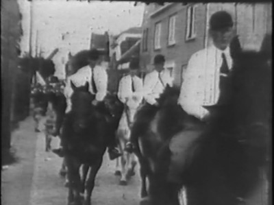 Filmstill uit Dorpsfilm Terheijden 1953 (collectie BHIC nr. BHIC-000076)