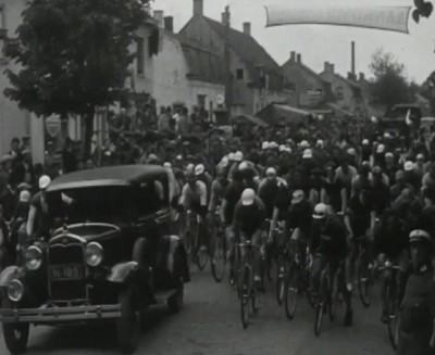 Acht van Chaam 1934, filmstill uit fragment Polygoon Hollands Nieuws