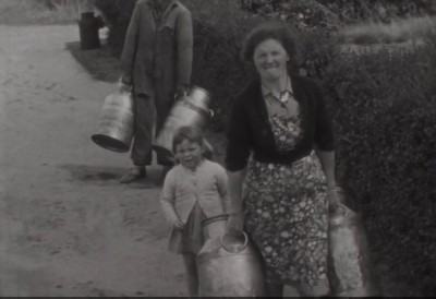 Filmstill uit Dorpsfilm Loon op Zand 1959 deel 2