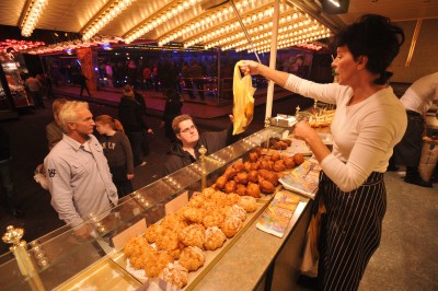 olliebollenkraam op de kermis