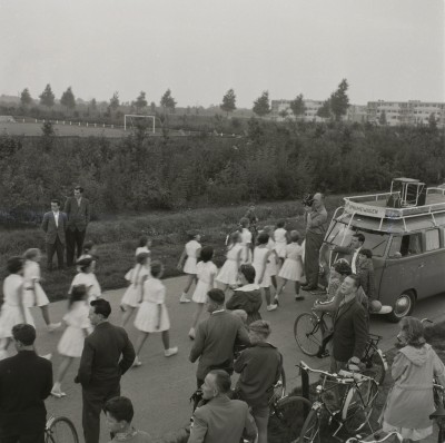 Filmopnamen in Baardwijk, 1960 Foto J. de Bont, Waalwijk, Collectie SALHA
