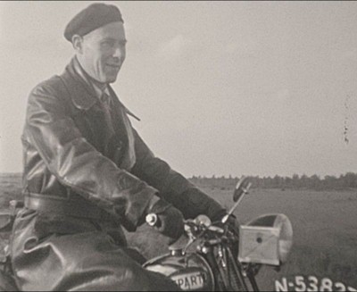 Bernard van Dooren, filmstill uit DOOREN-06