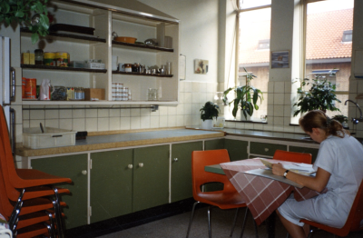 De keuken op een van de ziekenhuisafdelingen, 1990