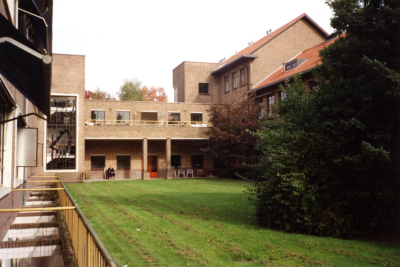 Binnentuin, 1990